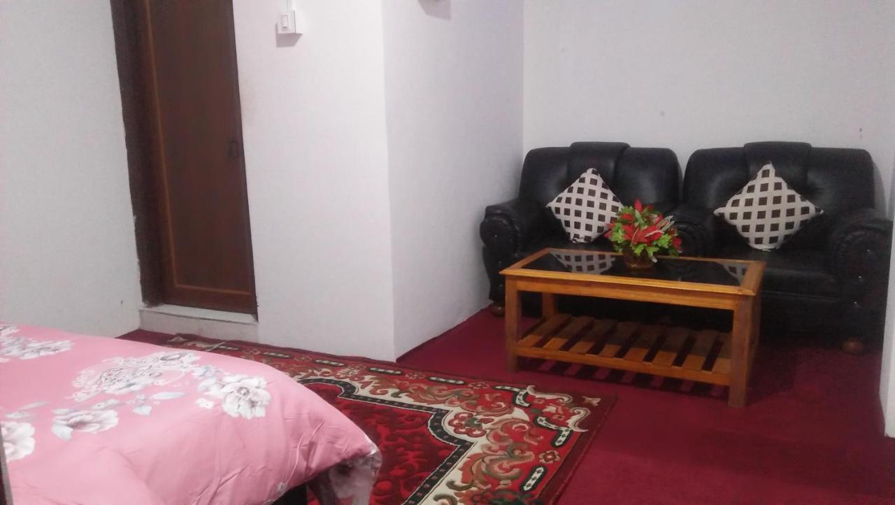 Shalom Inn Home Stay Дарджилінг Екстер'єр фото