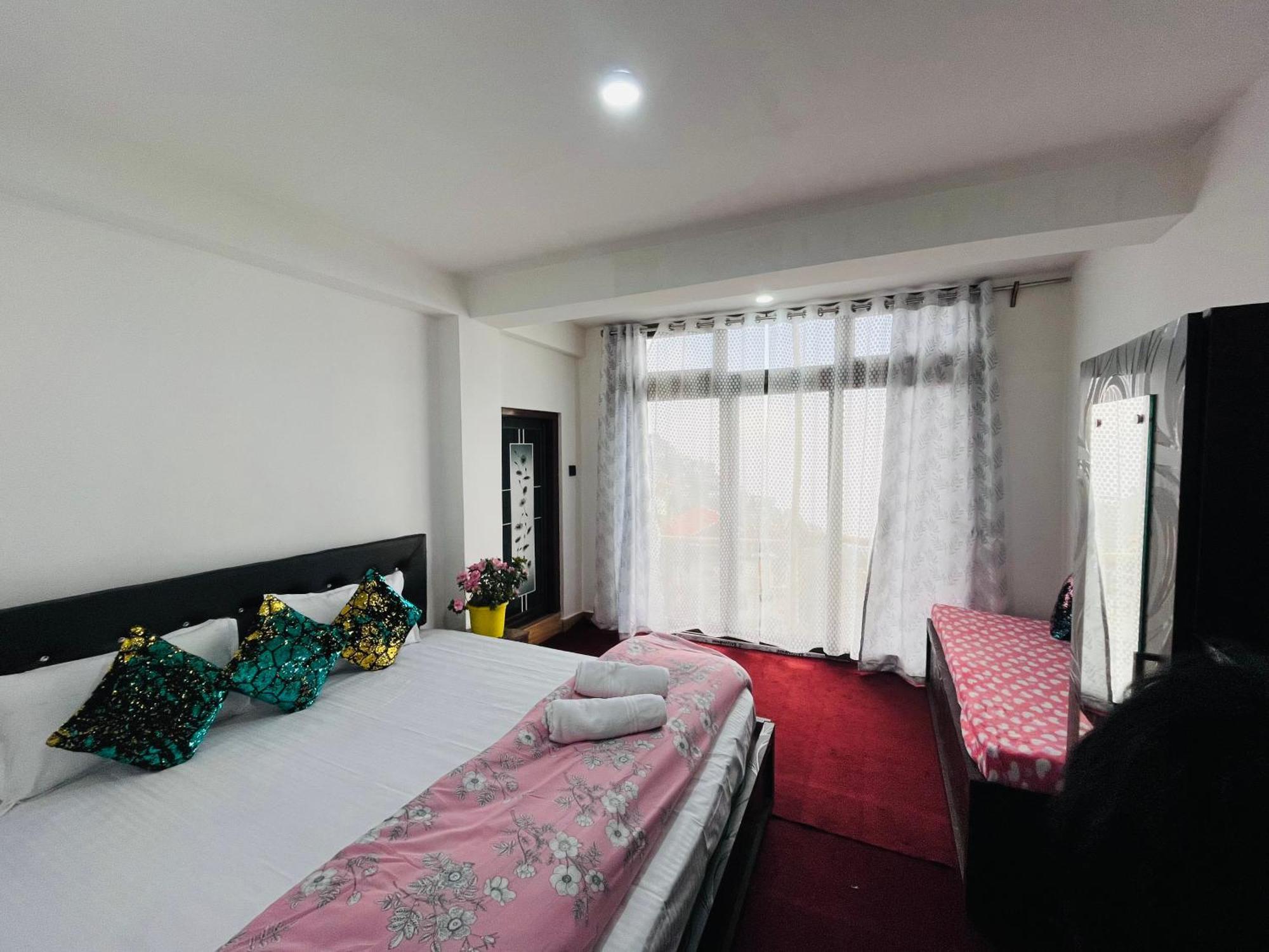 Shalom Inn Home Stay Дарджилінг Екстер'єр фото