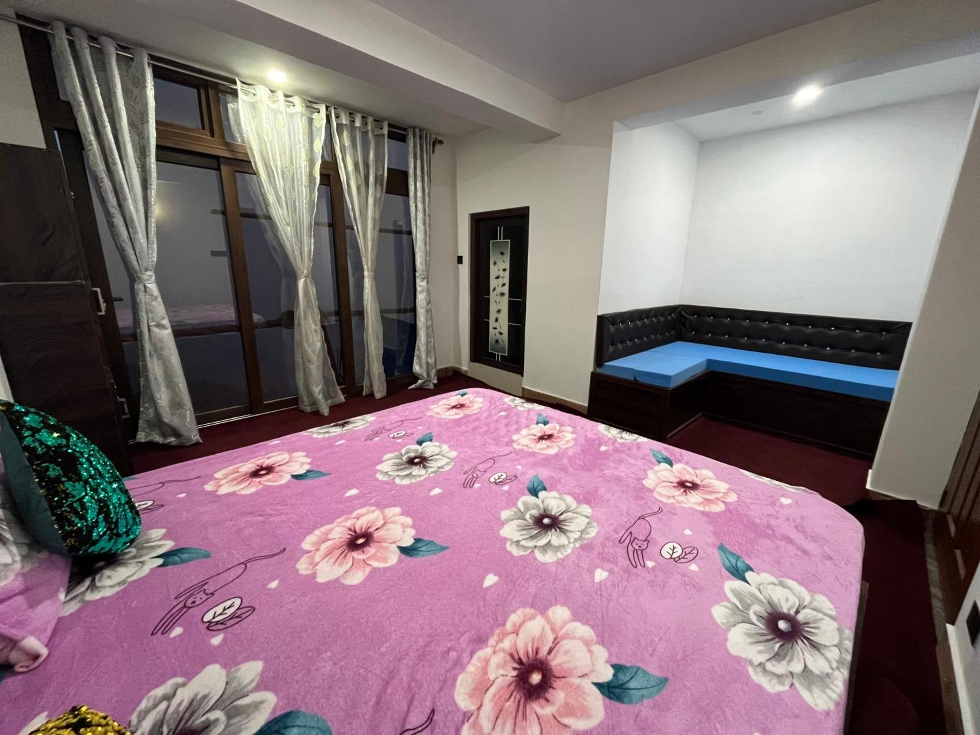 Shalom Inn Home Stay Дарджилінг Екстер'єр фото