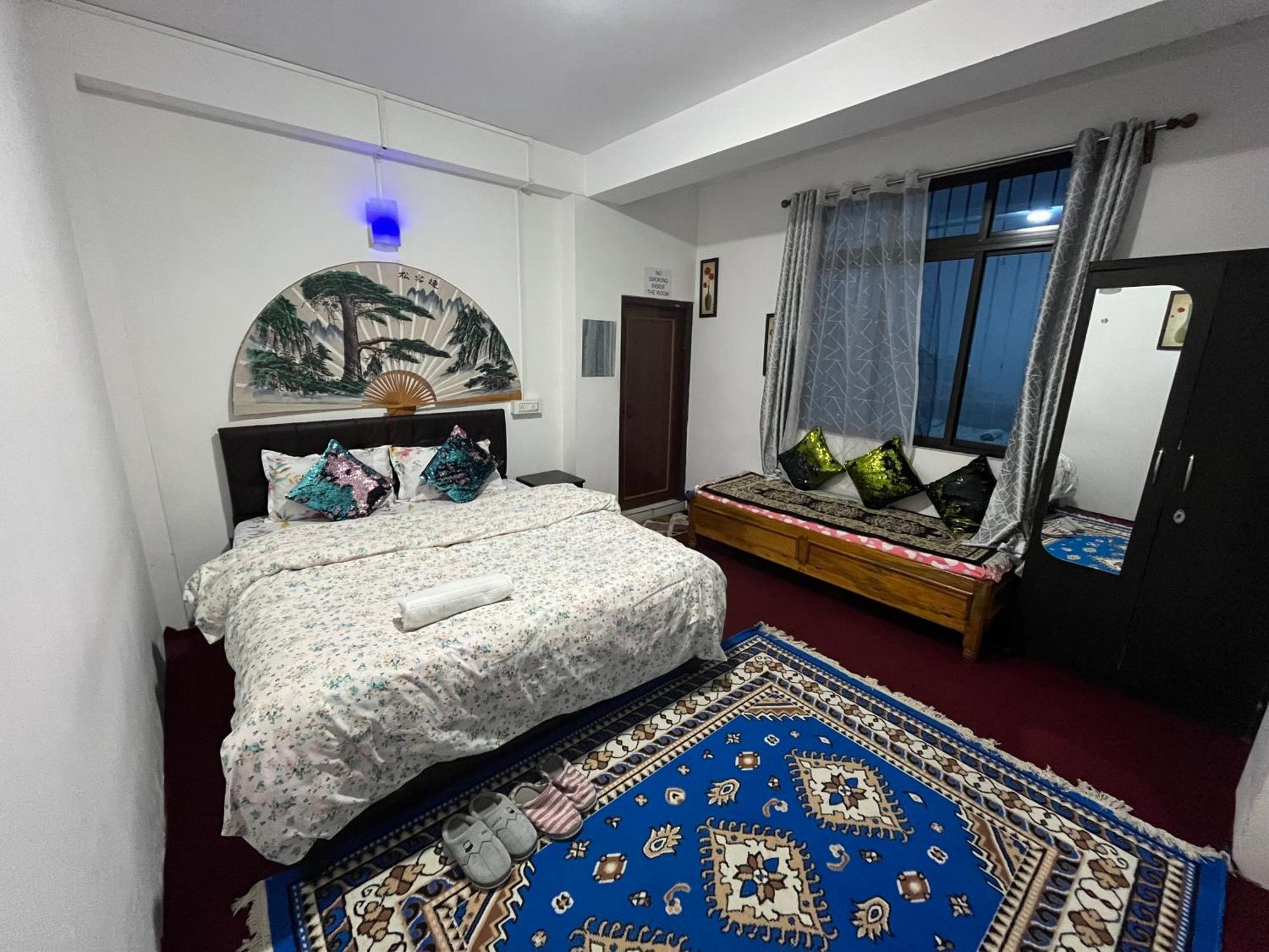 Shalom Inn Home Stay Дарджилінг Екстер'єр фото